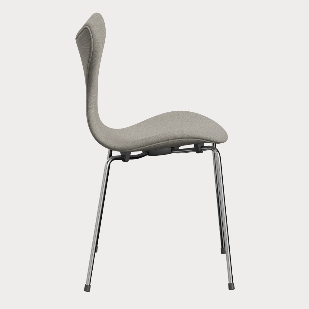 Lily™ chair - 3108, fully upholstered - Fritz Hansen