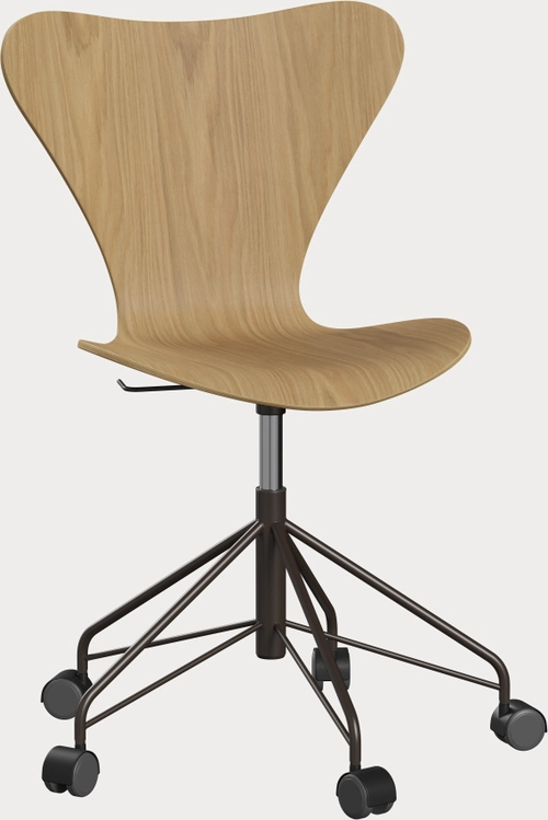 Chairs - Premium chairs of the highest quality - Fritz Hansen