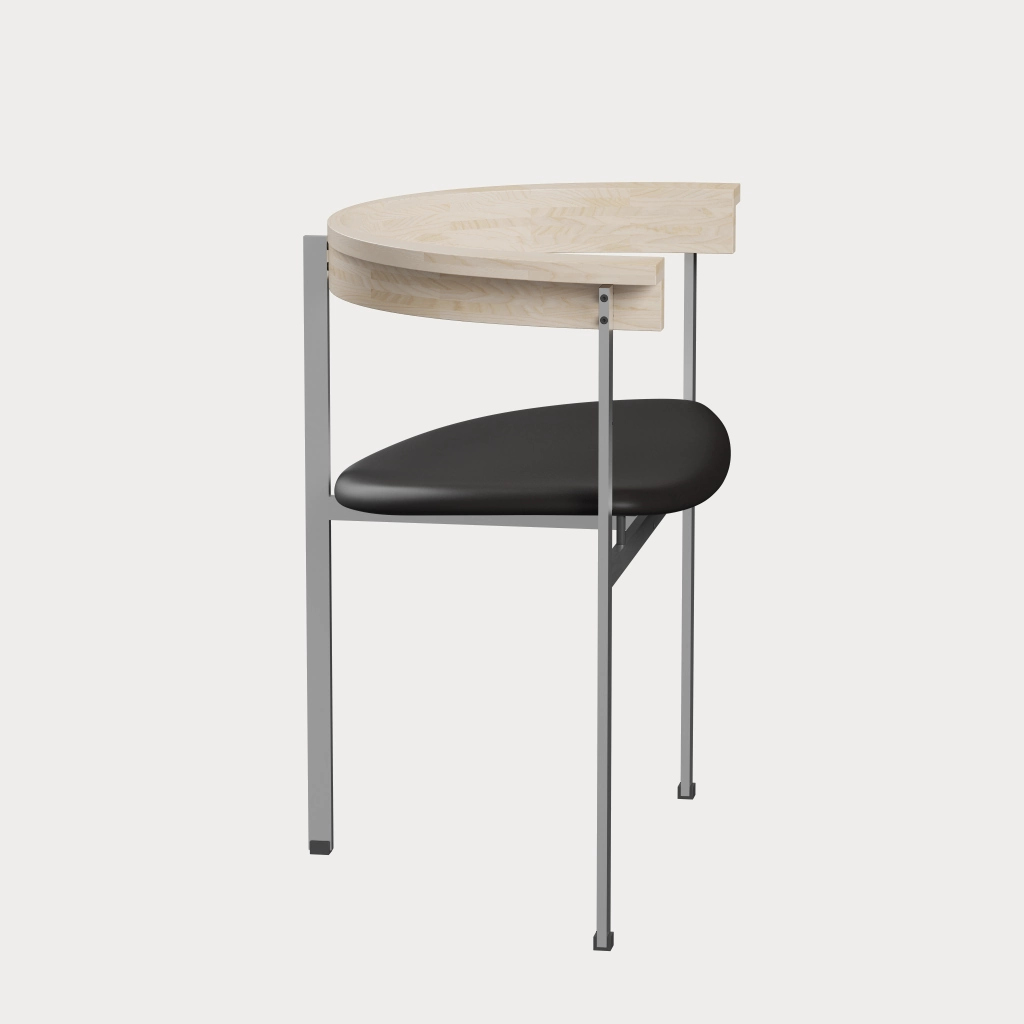 PK11™ chair designed by Poul Kjærholm - Fritz Hansen