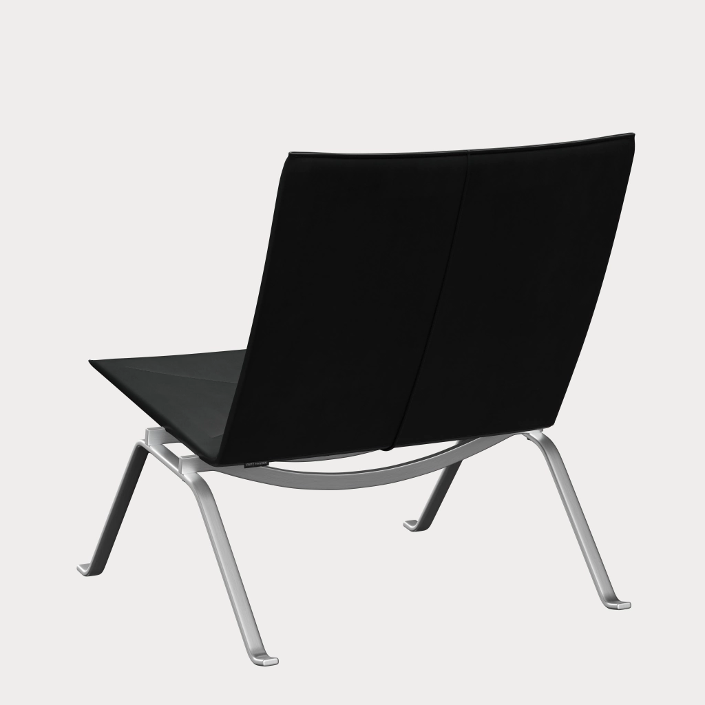 PK22™ chair in leather designed by Poul Kjærholm - Fritz Hansen