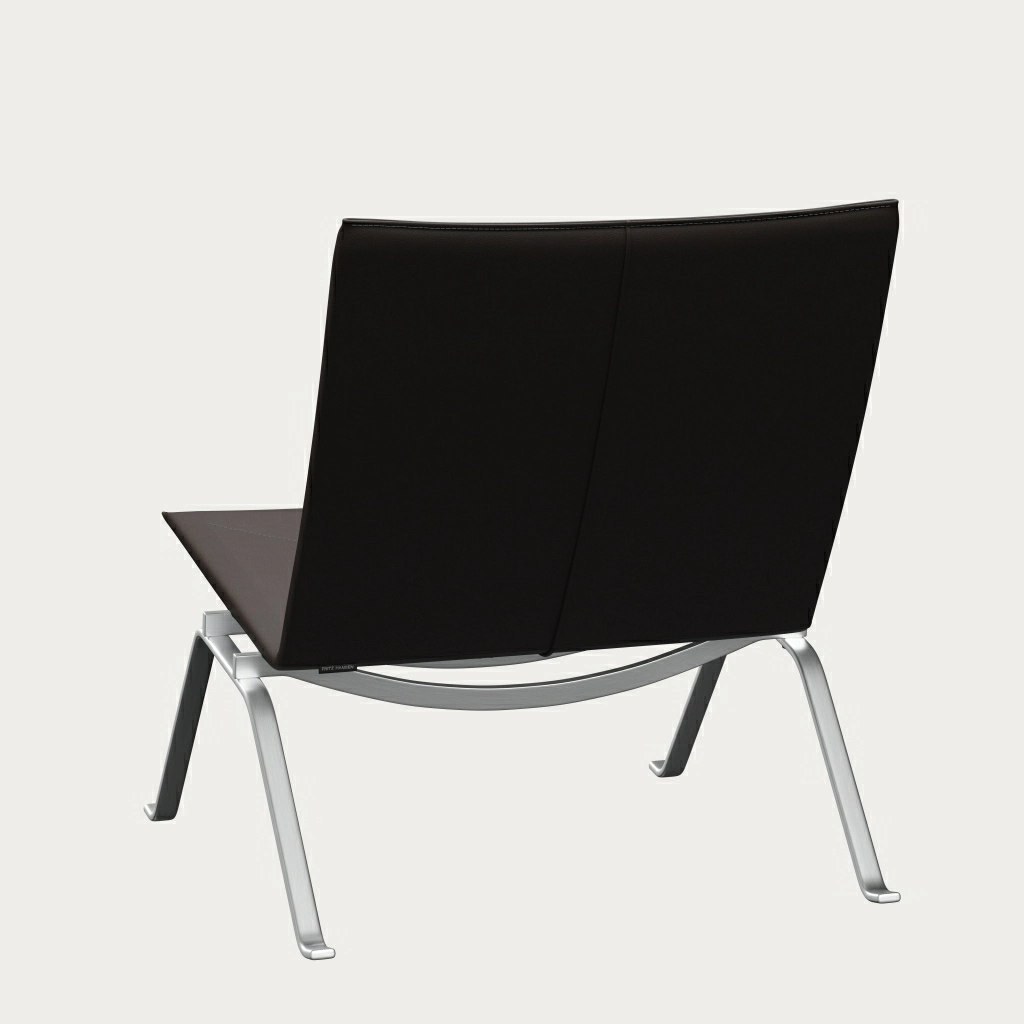 PK22™ chair in leather designed by Poul Kjærholm - Fritz Hansen
